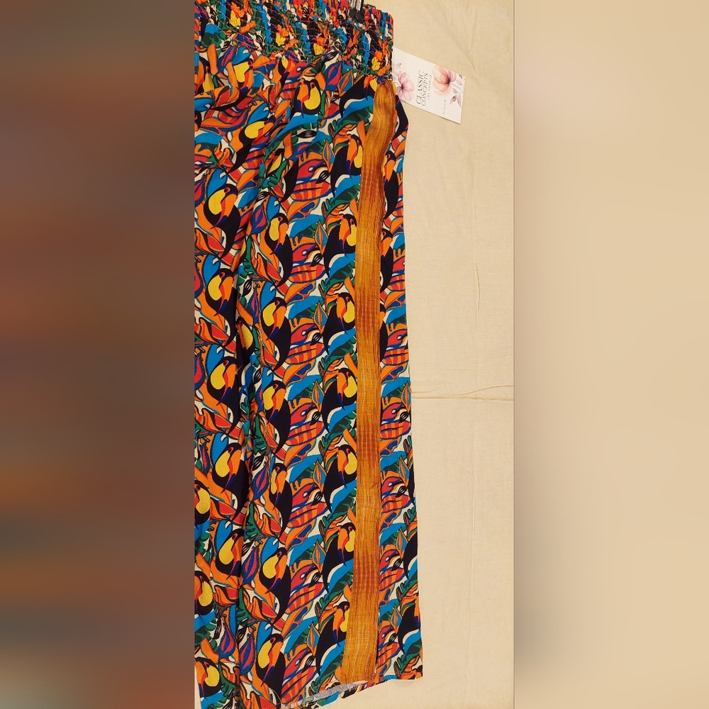 Colorful A-Line Pants with Leaf Pattern - Picture 6 of 8